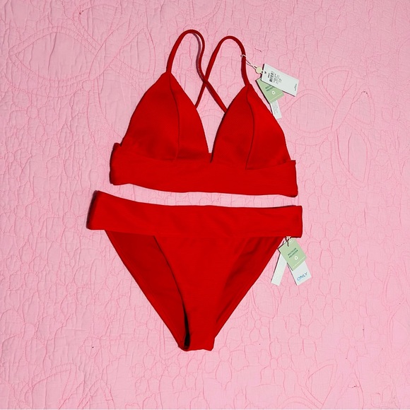 Only Bobby ribbed bikini top & bottom - Picture 3 of 4